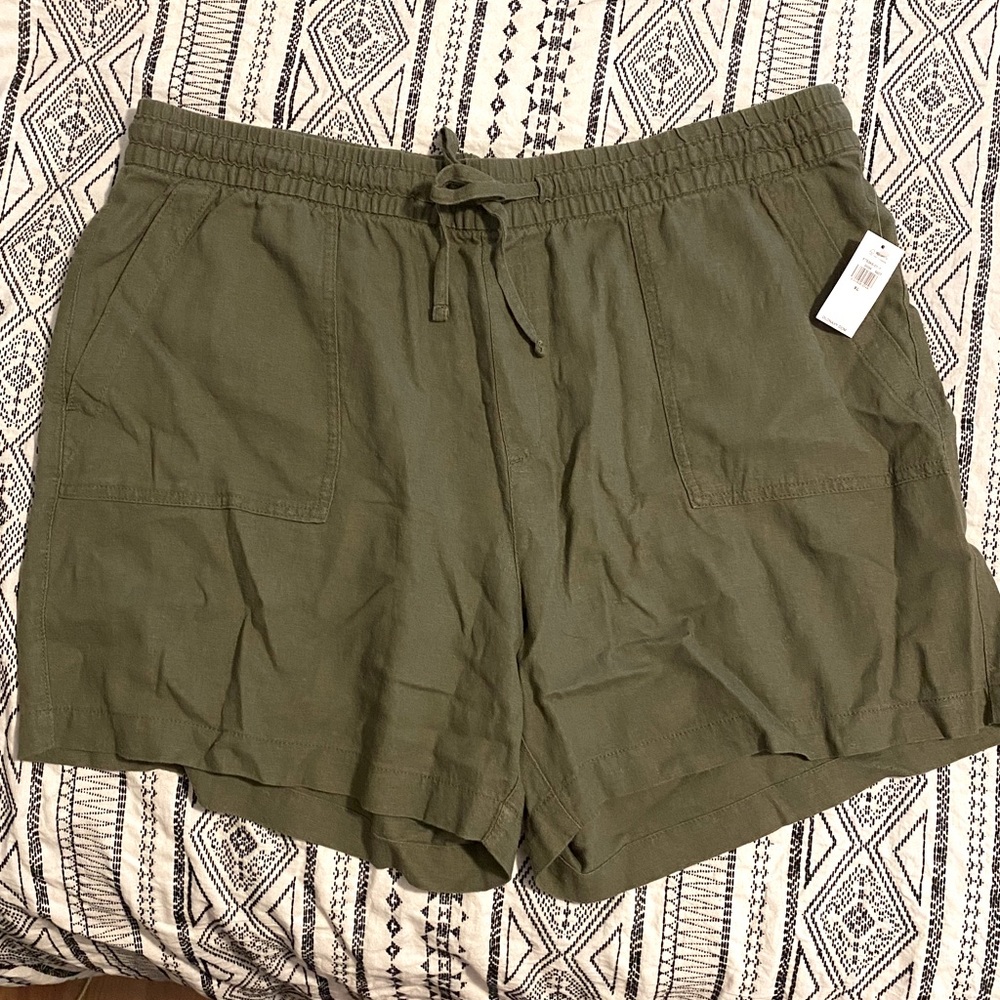 Old Navy linen shorts